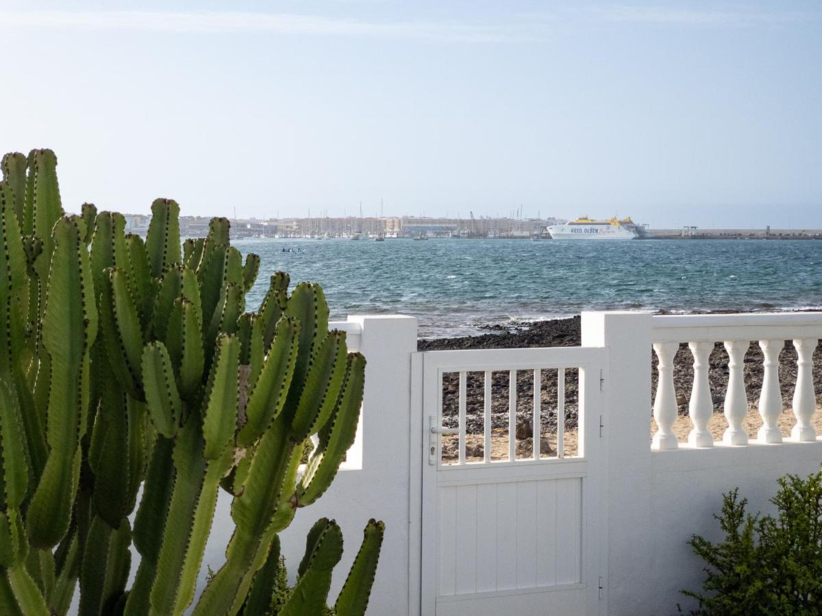 Villa La Maja Beachfront คอร์ราเลโฮ ภายนอก รูปภาพ